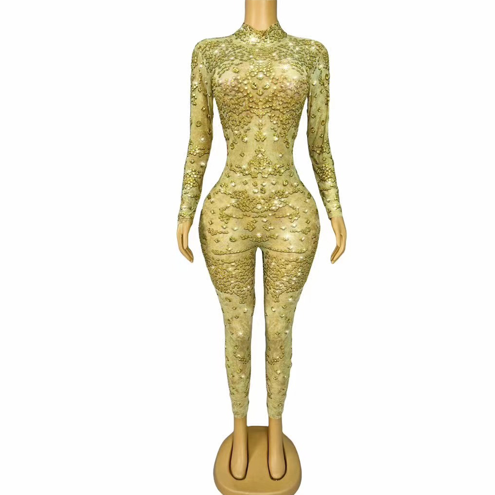 Women Fashion Photoshoot - Jumpsuit Berlian Imitasi Emas Bersinar Panggung