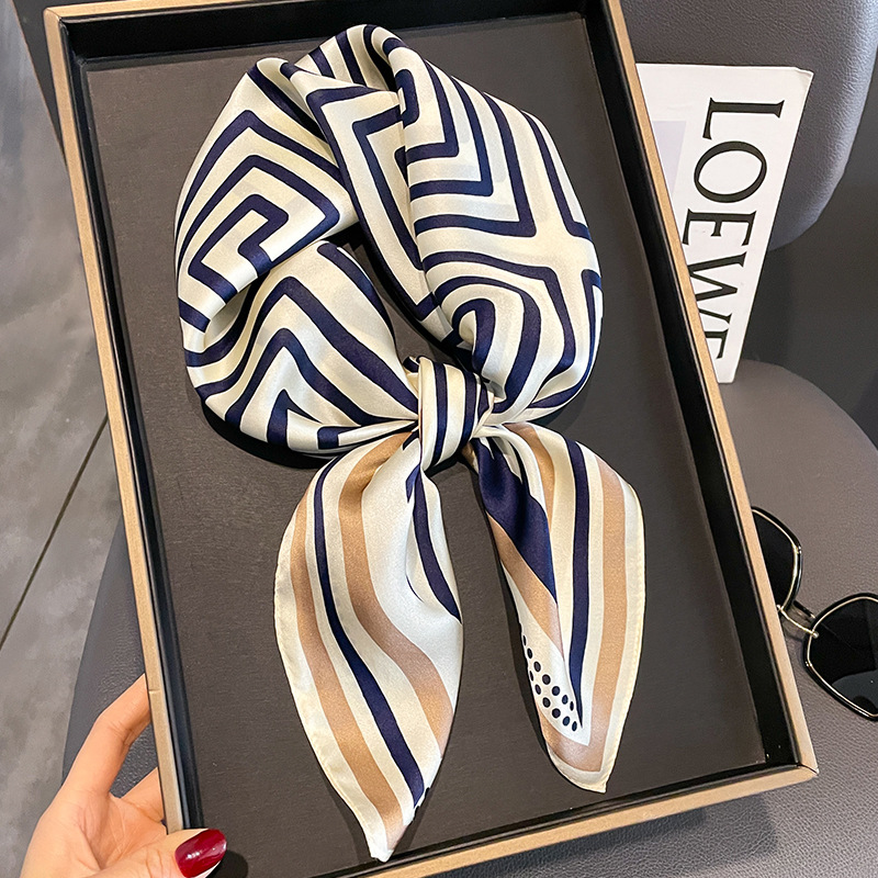 Syal Sutra Murni 100% Persegi  - Women Fashion Necktie ulasan dan harga