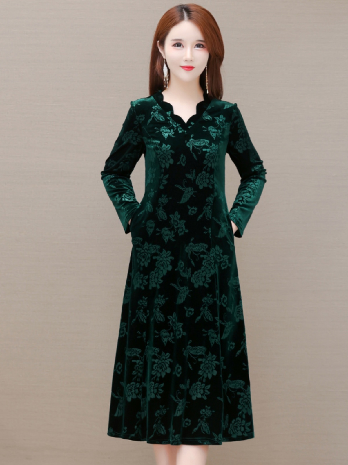 Gaun Beludru Elegan V-Neck Rok - Women Fashion Over The Years ulasan dan harga