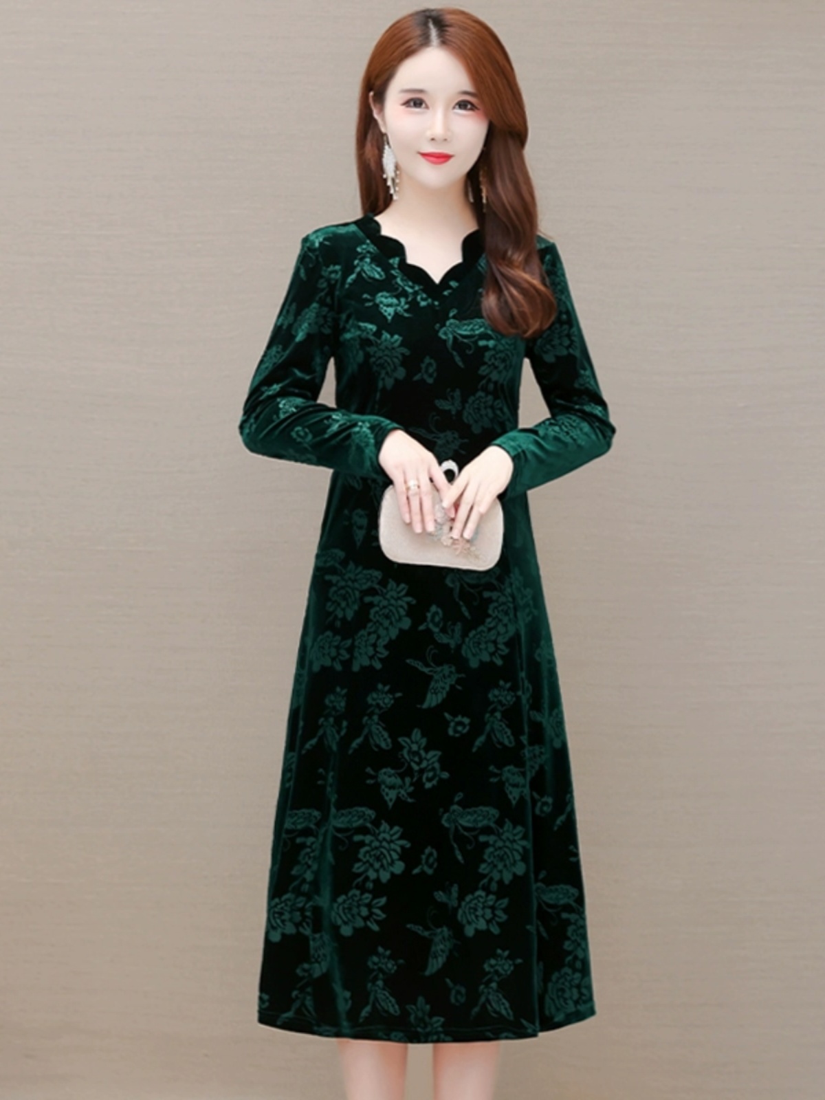 Gaun Beludru Elegan V-Neck Rok - Women Fashion Over The Years ulasan dan harga